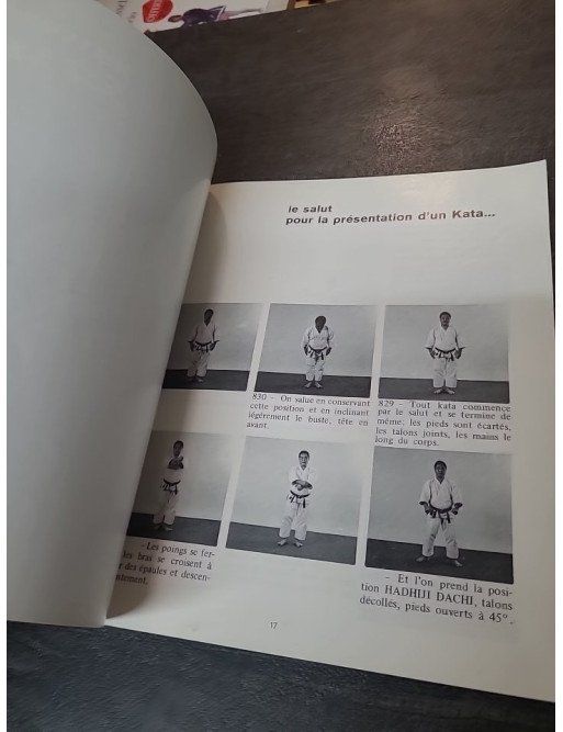 5 Heian - Katas Karaté Shotokan : L'enseignement du Maître Taiji Kase