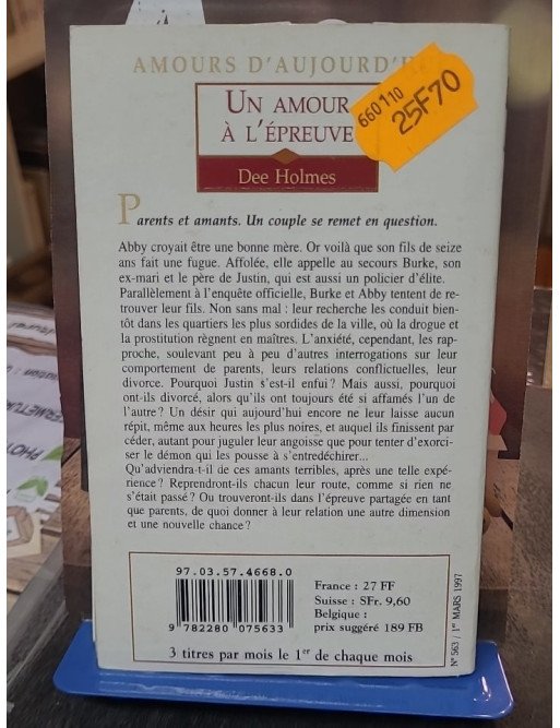 Un amour à l'épreuve de Dee Holmes - Le roman sentimental de Harlequin