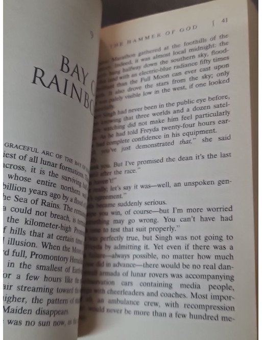 The Hammer of God : le roman de science-fiction par Arthur C. Clarke