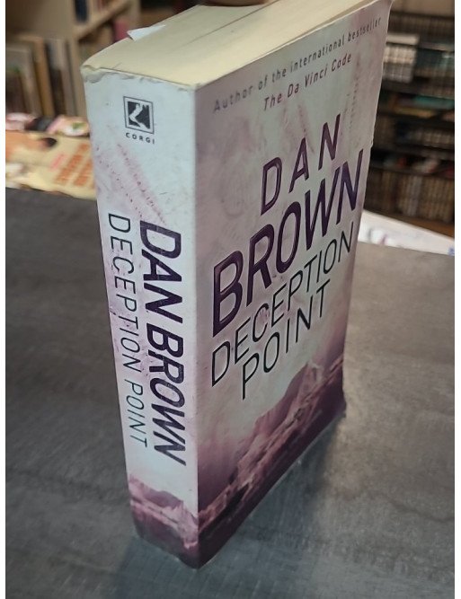 Deception Point : Un Thriller De Dan Brown Sur La Découverte Extra-Terrestre Et La Conspiration Politique