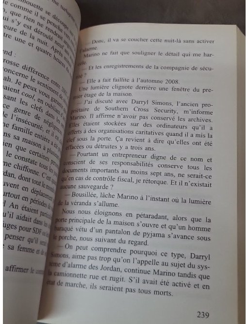 Voile rouge : Une enquête de Kay Scarpetta par Patricia Cornwell