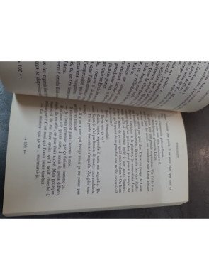 Evernight - Tome 1 : La romance surnaturelle de Claudia Gray chez Pocket Jeunesse