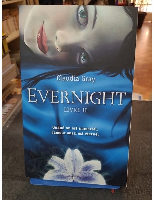 Evernight - Tome 2 : Stargazer, la suite paranormale de Claudia Gray