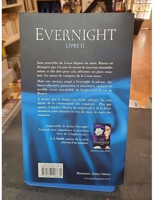 Evernight - Tome 2 : Stargazer, la suite paranormale de Claudia Gray