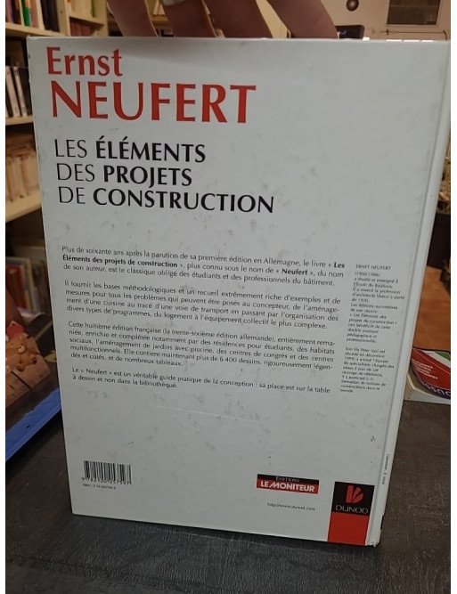 Les éléments des projets de construction : le Neufert, un guide pratique pour l'architecte