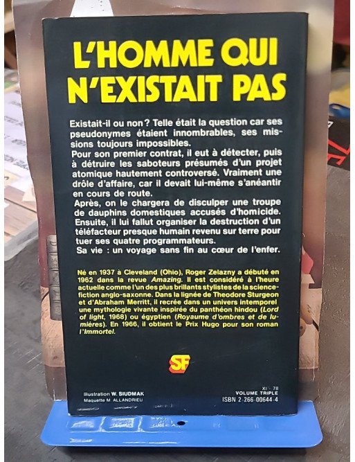 L'homme qui n'existait pas : une odyssée de l'identité par Roger Zelazny