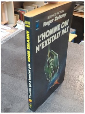 L'homme qui n'existait pas : une odyssée de l'identité par Roger Zelazny