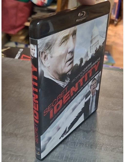 Secret identity (DVD)