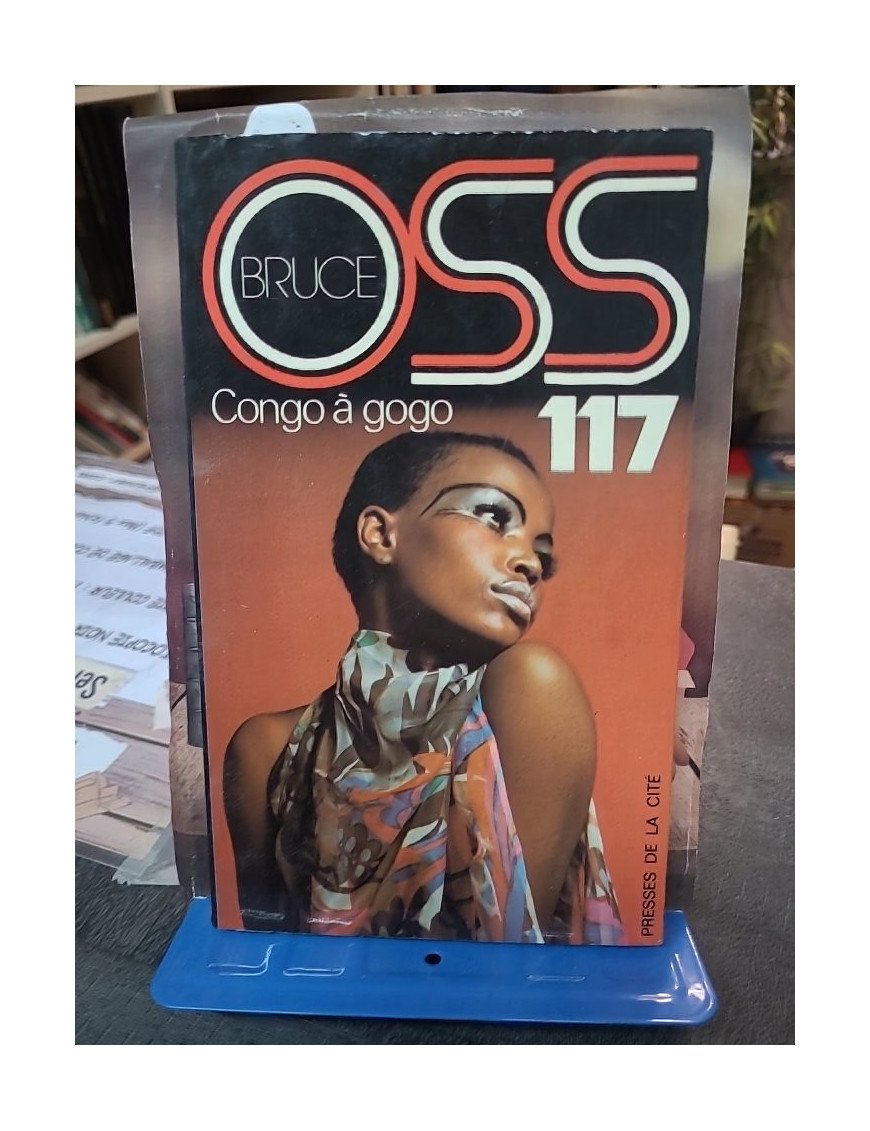 Bagarre au Gabon pour OSS 117 par Josette Bruce
