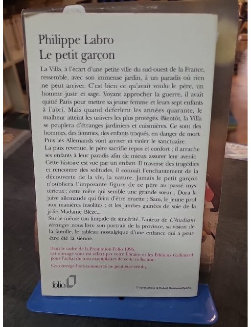 Le petit garçon de Philippe Labro - Récit nostalgique d'une enfance en temps de guerre - Romans et littérature