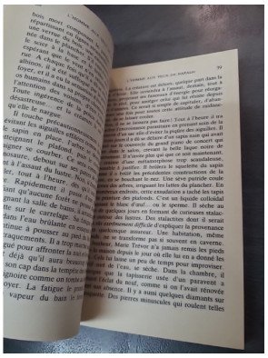 L'Homme aux yeux de napalm - Roman de science-fiction de Serge Brussolo