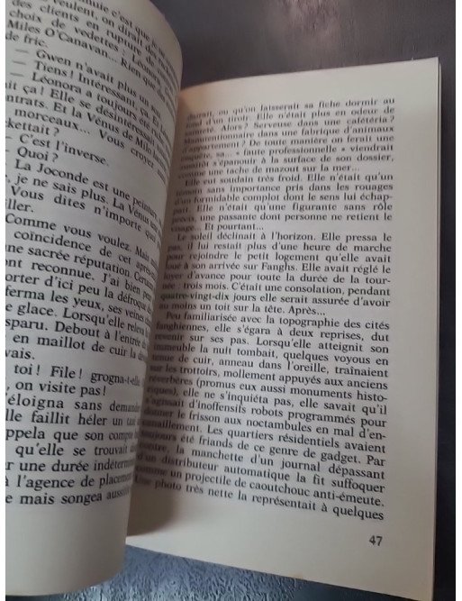 Le Puzzle de chair - Classique de Science-Fiction par Serge Brussolo (Fleuve Noir)