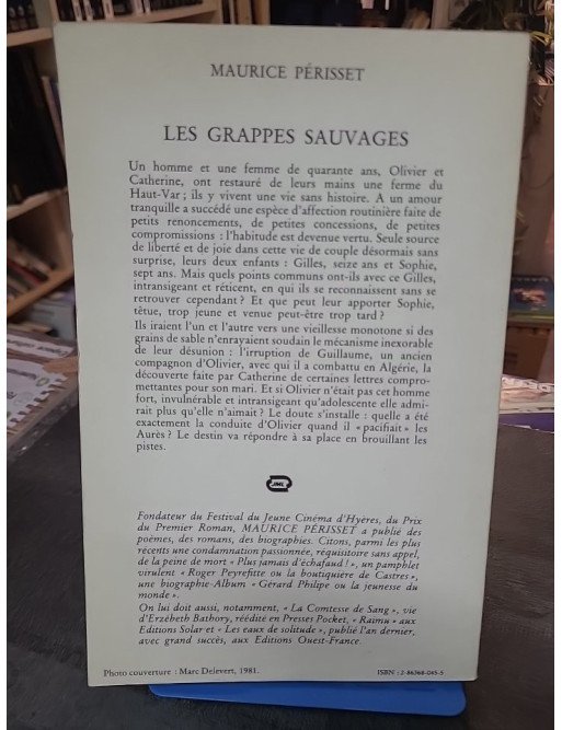 Les Grappes Sauvages - Roman, une œuvre de l'auteur français Maurice Périsset