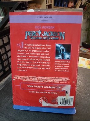 Percy Jackson - Tome 1 - Le voleur de foudre de Rick Riordan
