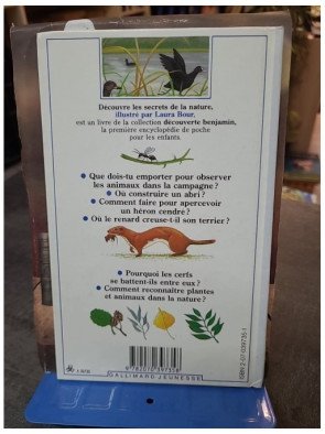 Découvre les secrets de la nature : un livre de poche illustré pour les jeunes lecteurs par Laura Bour