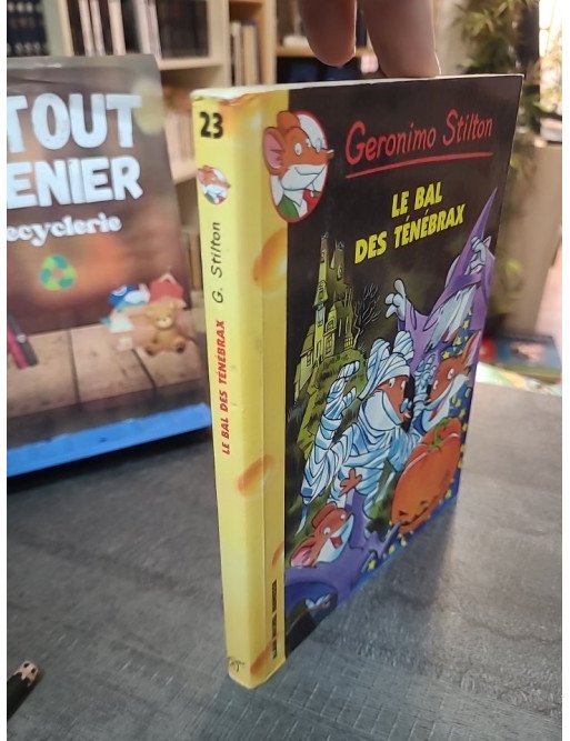 Geronimo Stilton - Tome 23 : Le Bal de Ténébrax, une aventure jeunesse à faire frissonner les souris