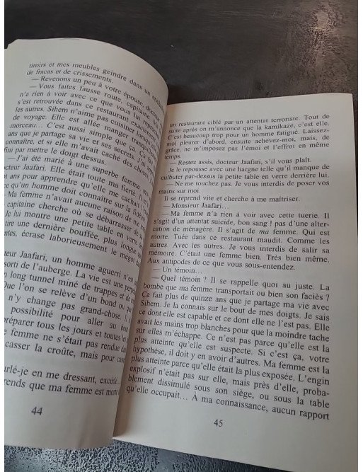 L'Attentat de Yasmina Khadra – Roman choc sur le conflit israélo-palestinien et le terrorisme