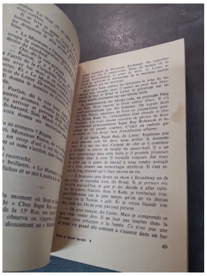 Vivre et Laisser Mourir - James Bond 007 - Le roman d'espionnage culte de Ian Fleming
