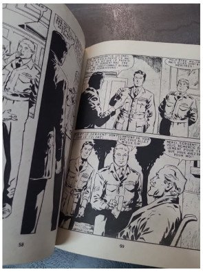 Agent Secret Z33 N°90 : Intrigue et Mitraille - BD de poche jeunesse sur l'espionnage pendant la Seconde Guerre Mondiale
