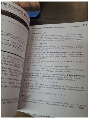 Red Hat Enterprise Linux CentOS - Mise en production et administration de serveurs - Le guide complet de Thibault Bartolone