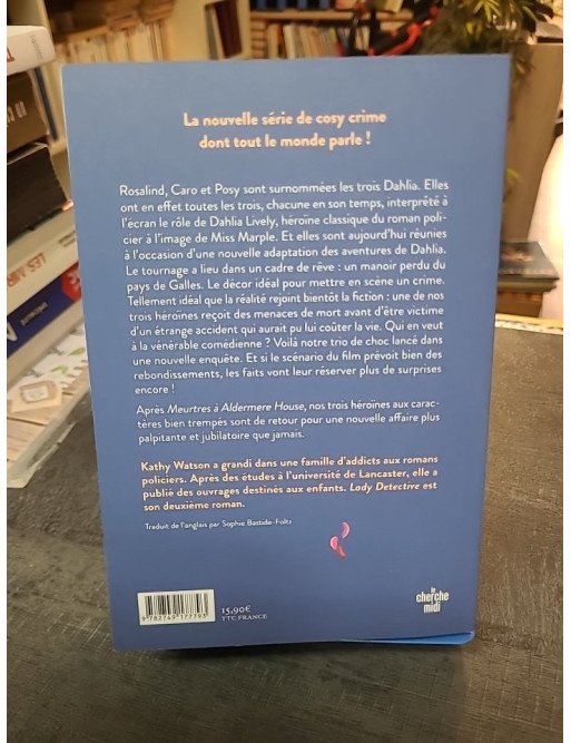 Les Trois Dahlia - Tome 02 Lady Detective : cosy crime d'inspiration Agatha Christie par Katy Watson