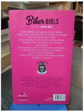 Biker Girls Tome 3 : Biker Brit - Entre bibliothécaire sexy et ex-marine (Audrey Carlan)