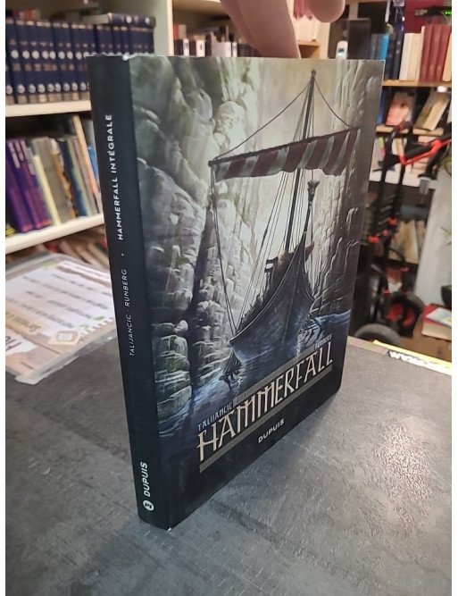Hammerfall : L'Intégrale - Saga Viking entre histoire et mythologie nordique (Sylvain Runberg & Boris Talijancic)