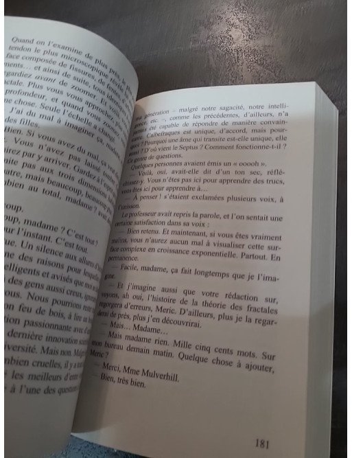 Transition : Roman de science-fiction multi-dimensionnel sur les univers parallèles par Iain M. Banks