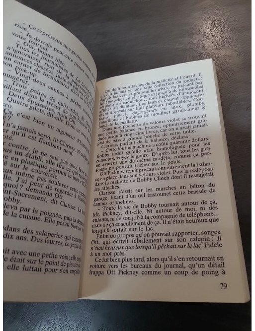 Pêche en eau trouble : Polar déjanté et comédie noire de Carl Hiaasen, l'écrivain américain qui dénonce la Floride