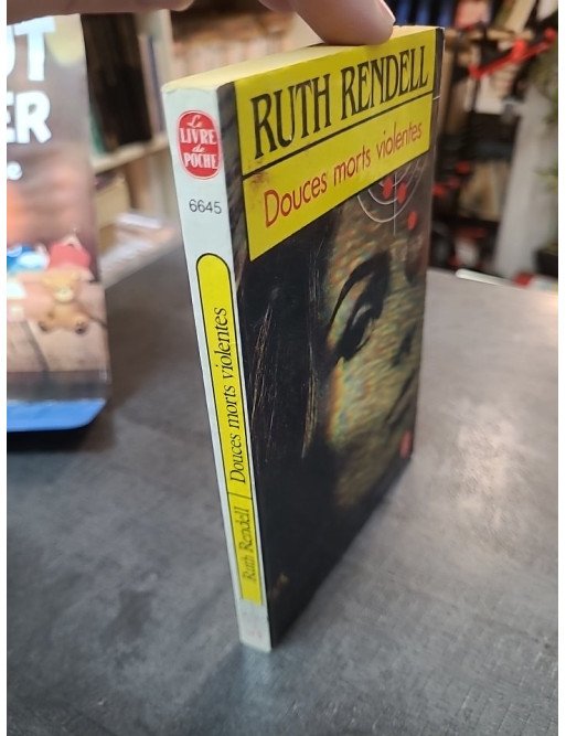 Douces morts violentes : le roman psychologique, gothique et policier par l'auteure britannique Ruth Rendell