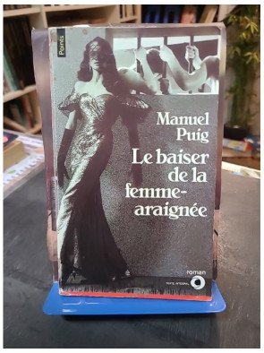 Le Baiser de la femme-araignée : Roman culte sur l'amour et l'évasion par Manuel Puig (Points)