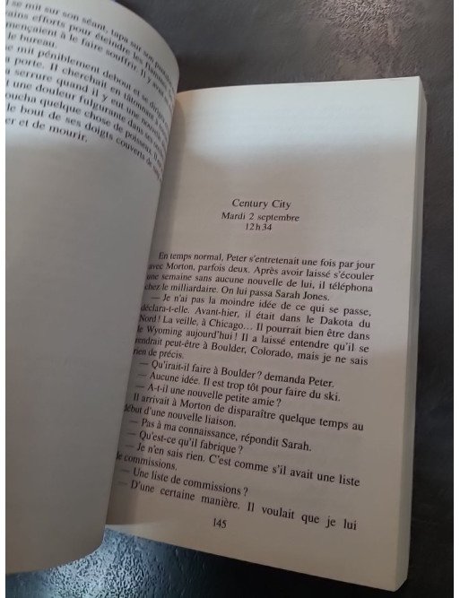 Etat d'urgence : Thriller scientifique et catastrophe écologique par Michael Crichton - Pocket