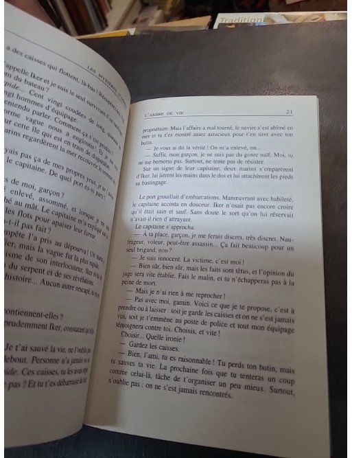 Les Joyaux de la Sorcière de Juliette Benzoni : Enquête d'Aldo Morosini sur des bijoux disparus