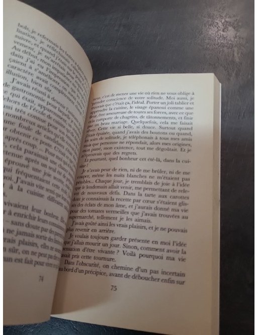 Kitchen de Banana Yoshimoto - Roman japonais sur le deuil, l'amitié et la quête de soi