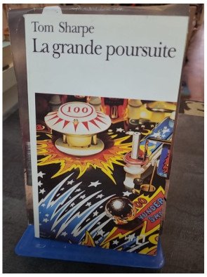 La grande poursuite de Tom Sharpe – Roman satirique sur un scandale littéraire