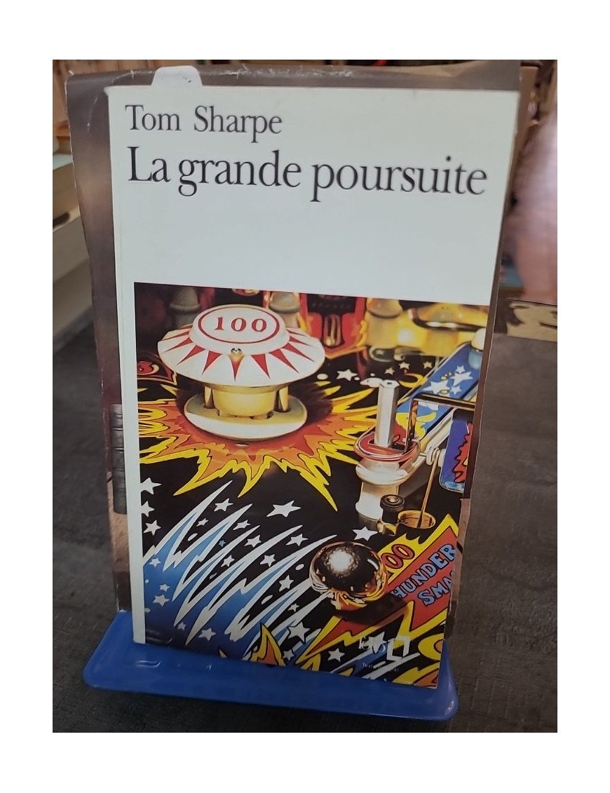 La grande poursuite de Tom Sharpe – Roman satirique sur un scandale littéraire
