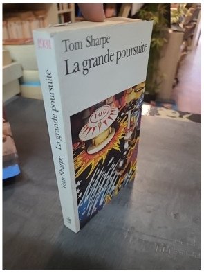 La grande poursuite de Tom Sharpe – Roman satirique sur un scandale littéraire