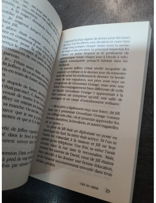 L'Île du Crâne d'Anthony Horowitz : roman jeunesse, aventure et mystère pour ados