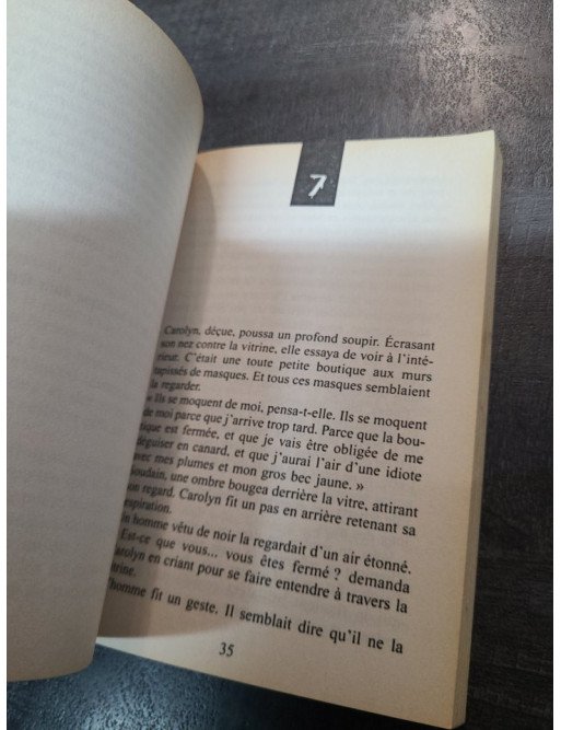Chair De Poule, Tome 11 : Le Masque Hanté - Un classique d'horreur jeunesse par R. L. Stine