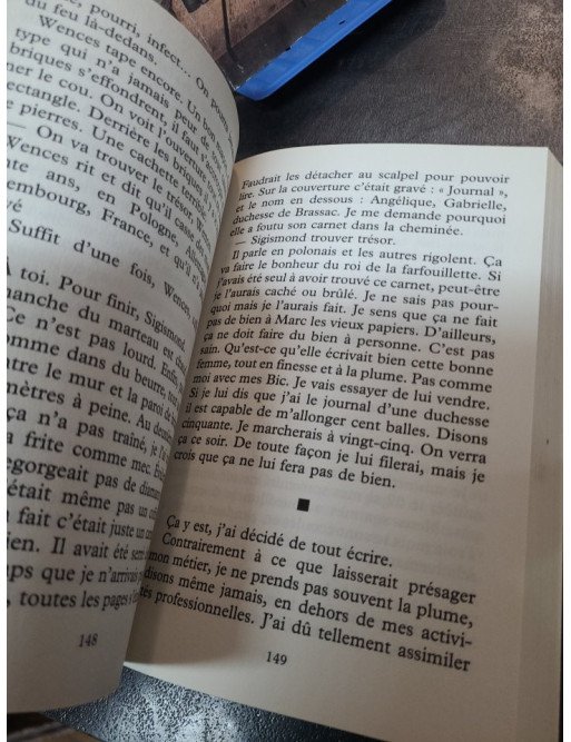Haute-pierre - Roman de Patrick Cauvin mélangeant romantisme, fantastique et suspense