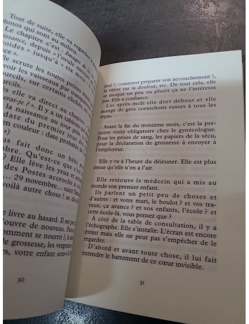 Je voudrais que quelqu'un m'attende quelque part - Nouvelles poignantes par Anna Gavalda