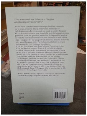 Uvaspina de Monica Acito - Fascinante chronique familiale et roman magique à Naples
