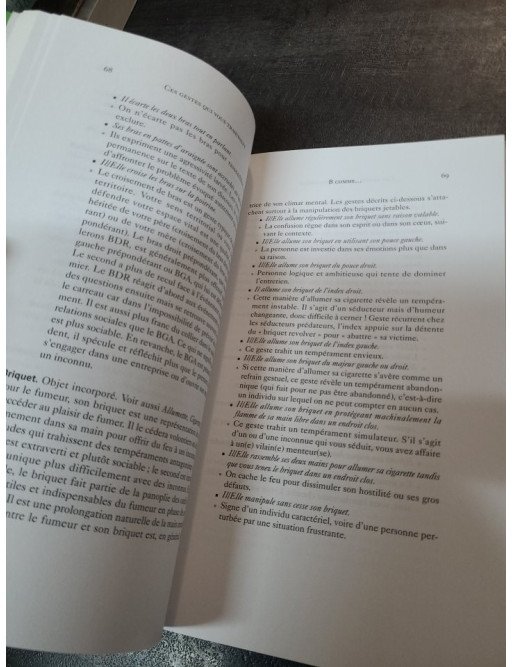 Ces gestes qui vous trahissent par Joseph Messinger : Guide pratique pour décoder le langage corporel