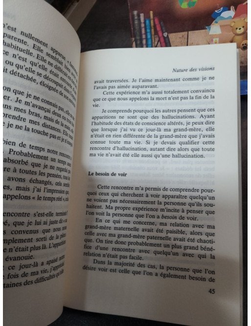 Rencontres : Contacts Fantastiques avec les Disparus, De l'Antiquité aux Expériences du Dr Raymond Moody