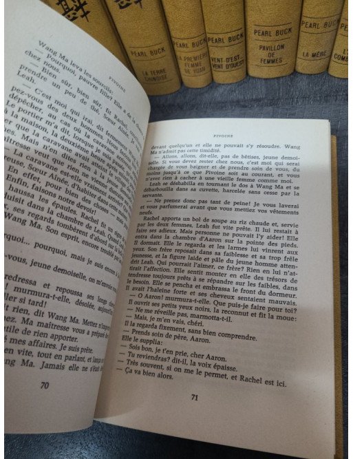Lot de 12 livres : Pearl Buck