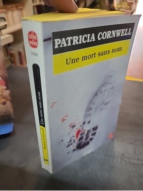 Une mort sans nom de Patricia Cornwell