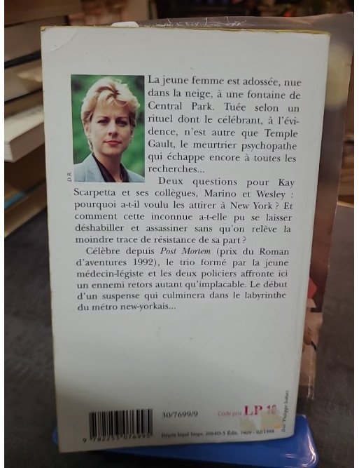 Une mort sans nom de Patricia Cornwell Une mort sans nom de Patricia Cornwell