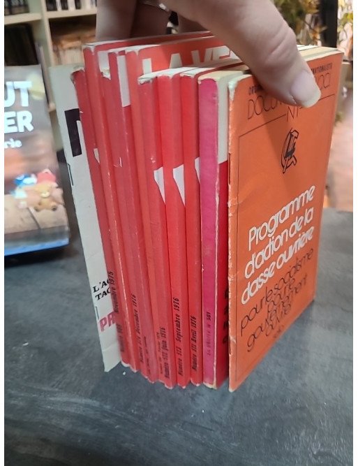 Lot de documents communistes - Cahiers du Marxisme L'Agonie du Capitalisme et les taches de la IVe Internationale