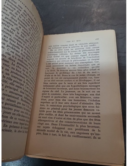 Un mythe moderne - L'analyse psychologique des OVNI et des signes du ciel par Carl Gustav Jung