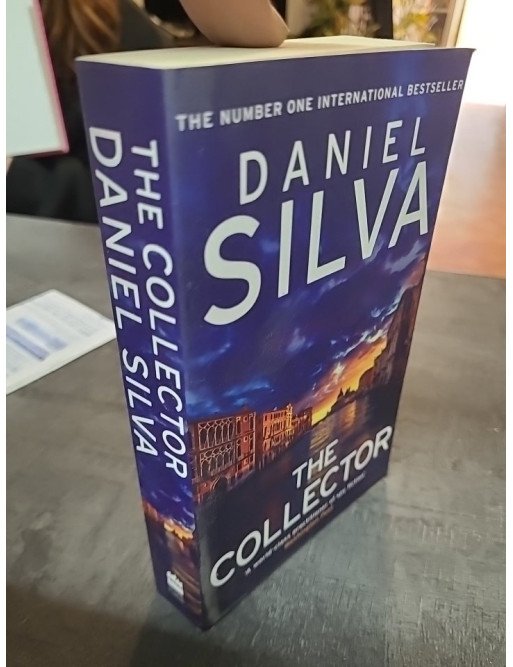 The Collector Daniel Silva HarperCollins